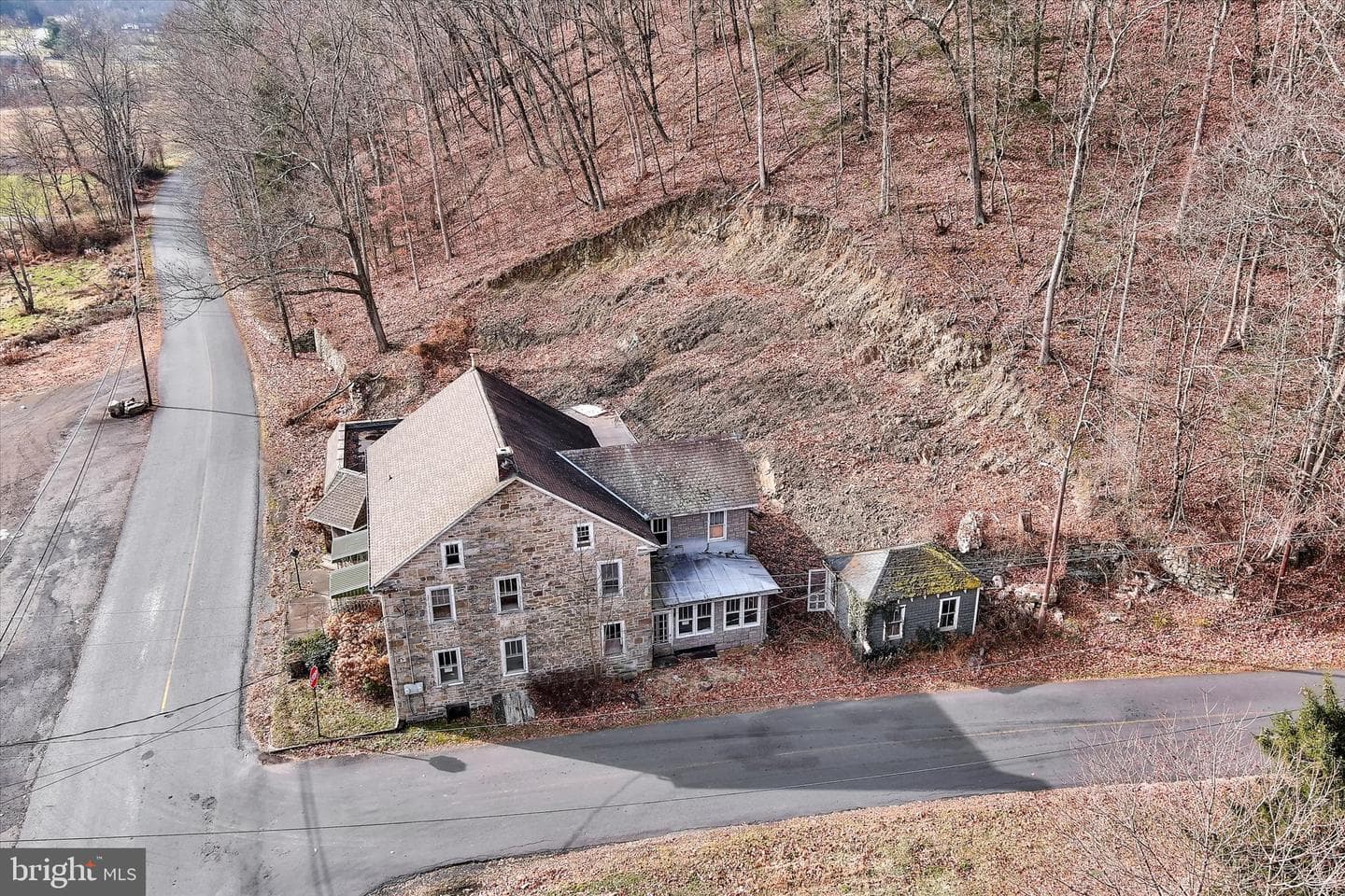 555 Church Street, New Ringgold