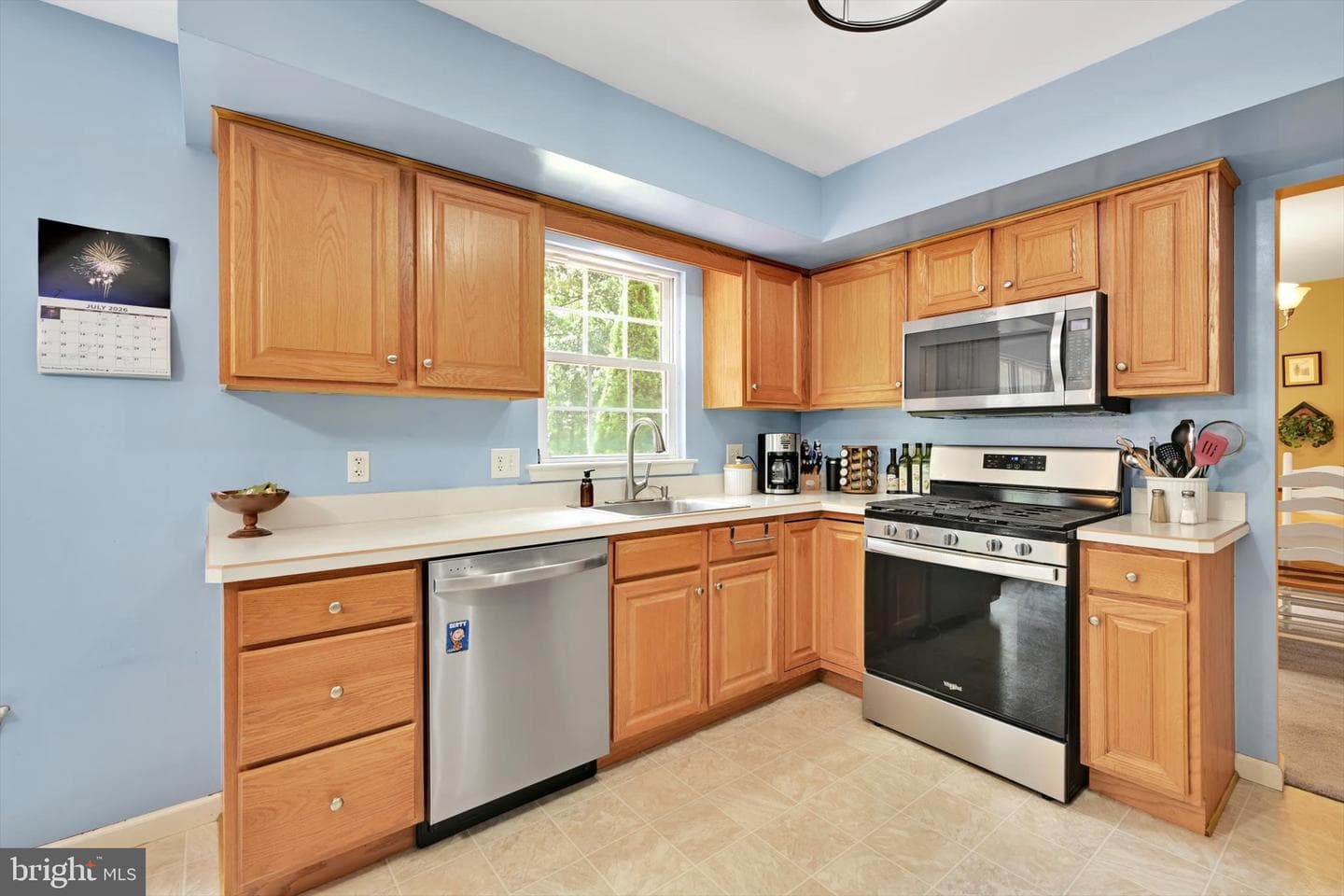84 Oak Ledge Avenue photo 16