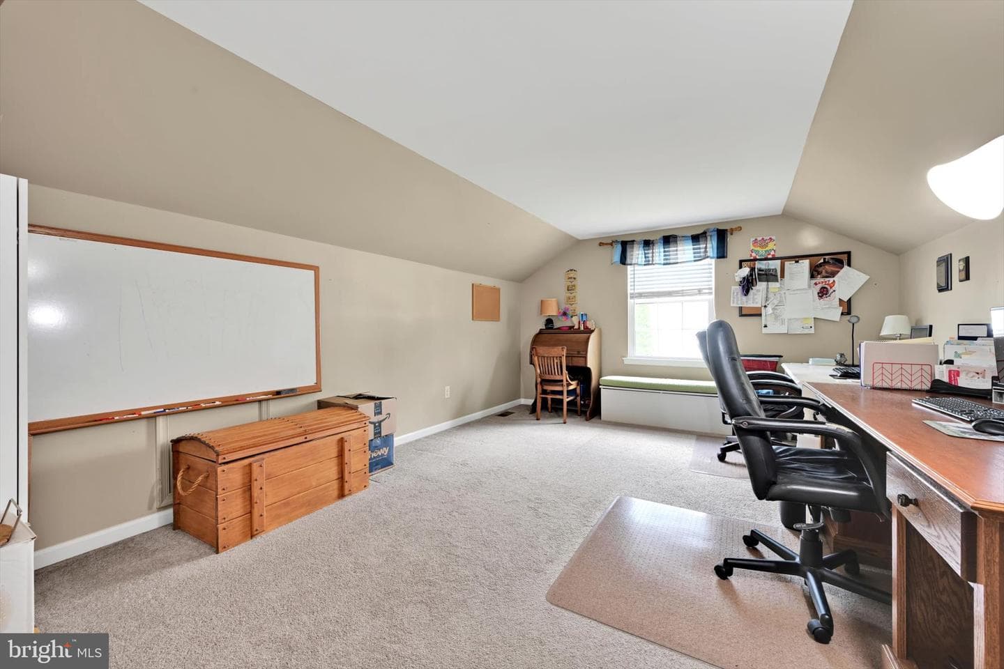 84 Oak Ledge Avenue photo 31