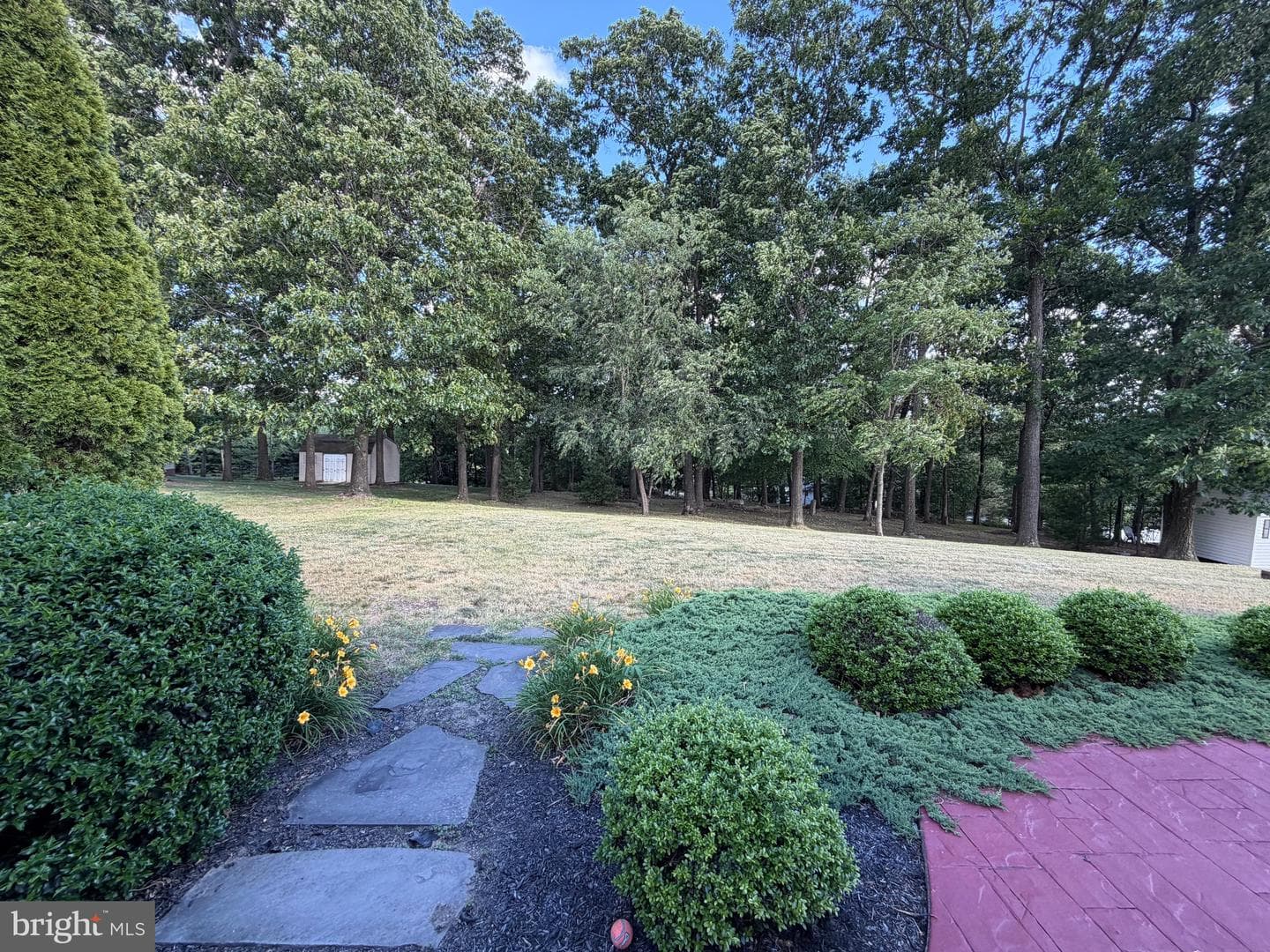 84 Oak Ledge Avenue photo 44
