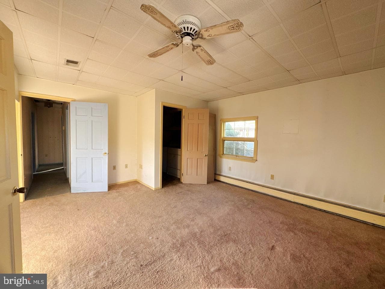251 N Columbia Street photo 19