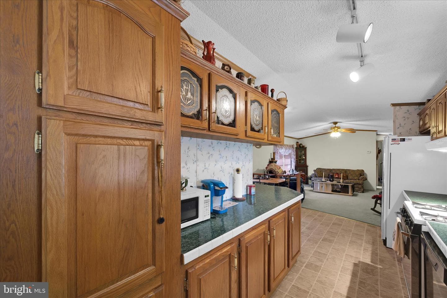 11 Frieden Manor #a photo 14