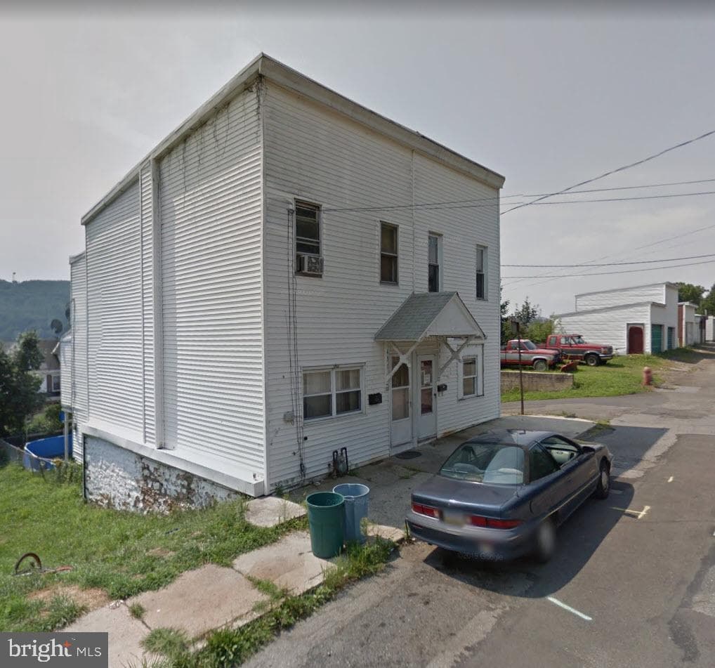 437 Morgan Avenue, Pottsville