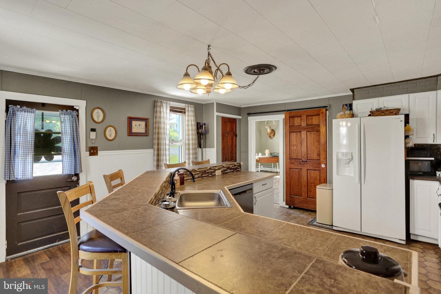 300 W Mifflin Street photo 15