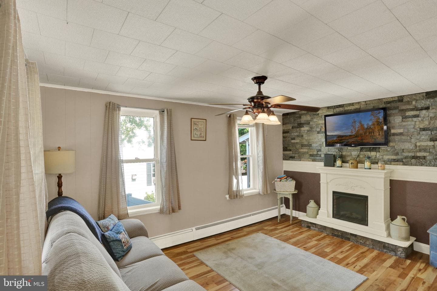 300 W Mifflin Street photo 9