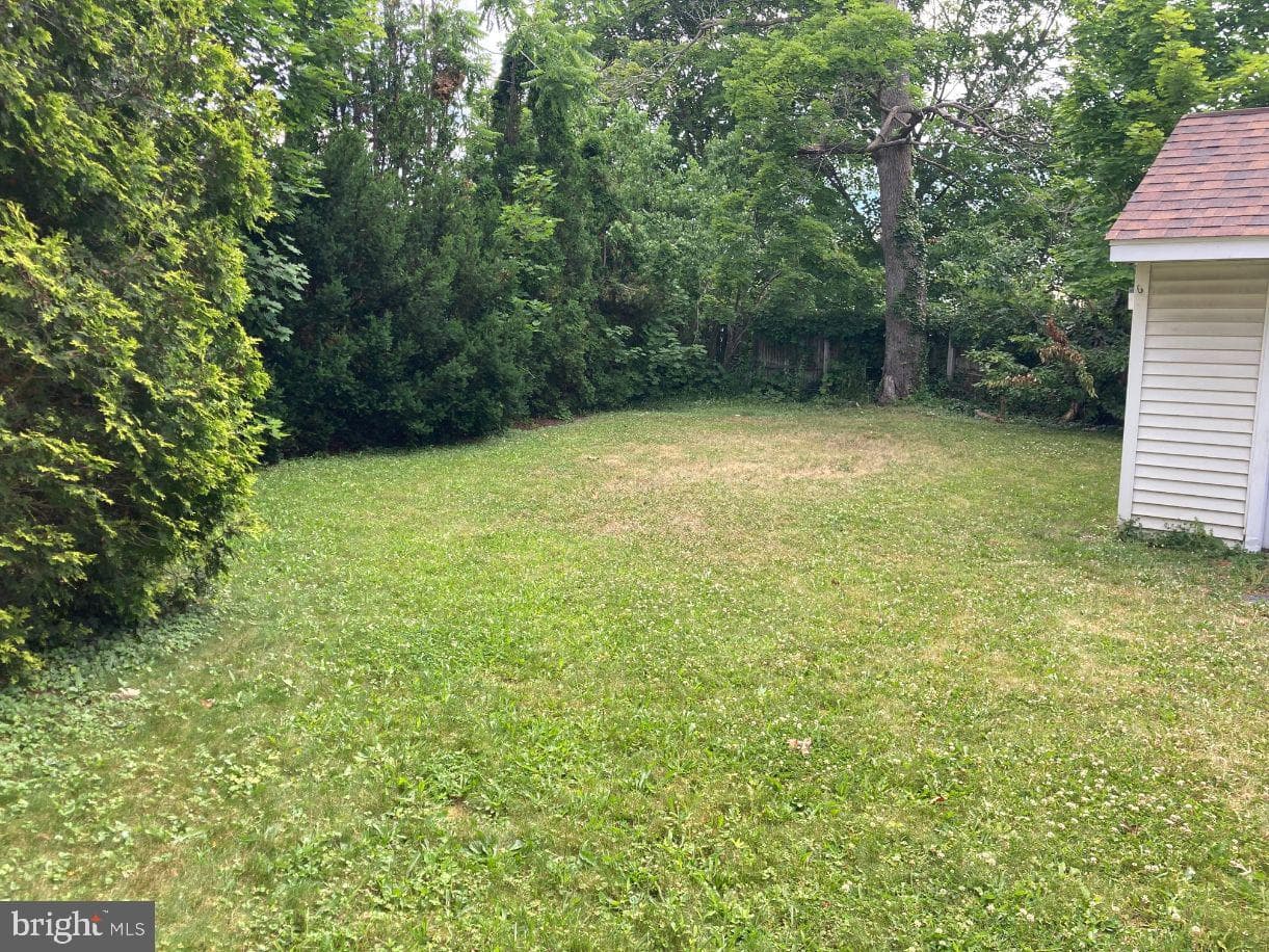 1812 Mahantongo Street photo 3