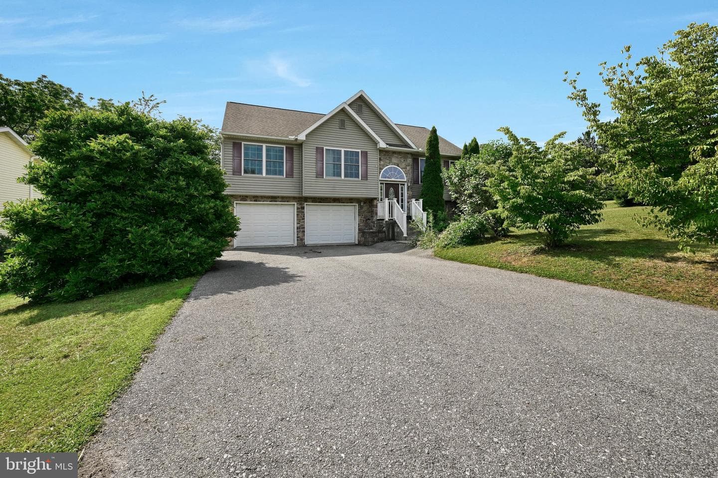 1223 Running Deer Drive, Auburn