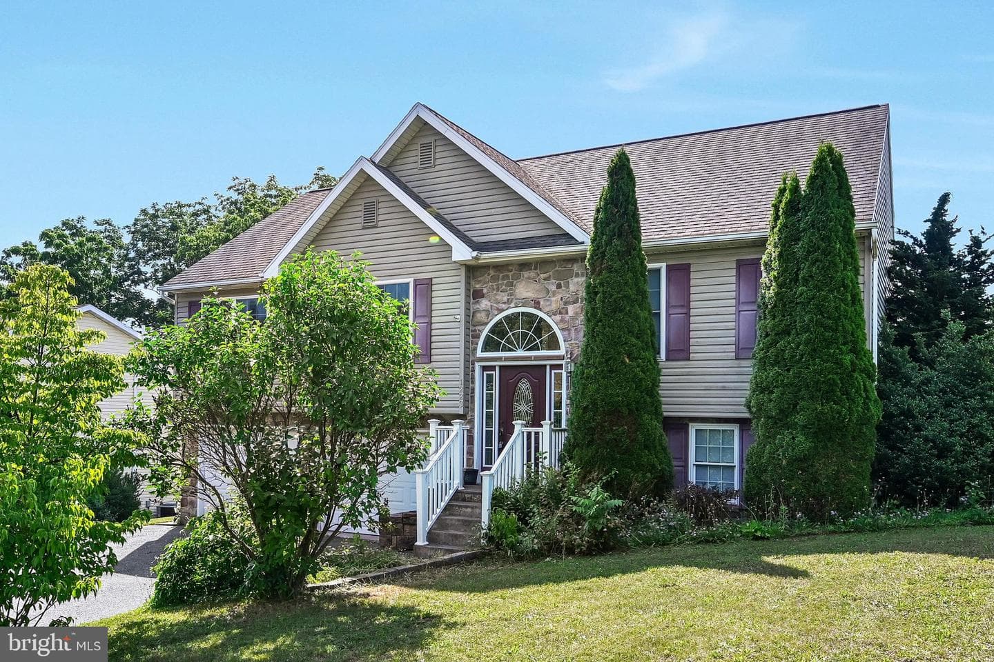 1223 Running Deer Drive photo 23