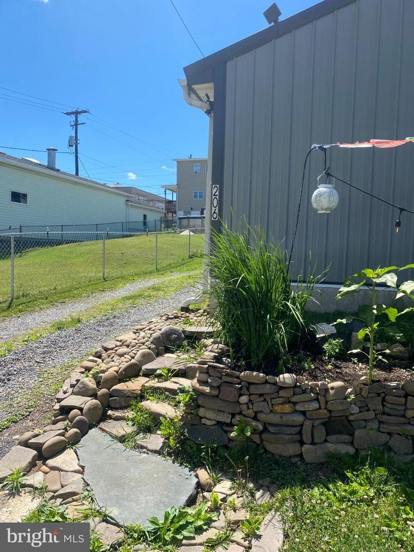 206 W Early Avenue, Coaldale