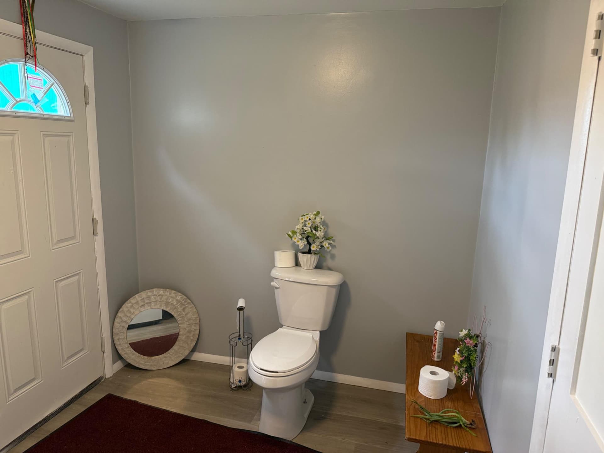 328 E Oak Street photo 14