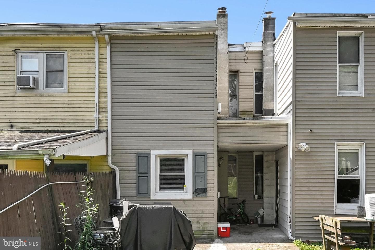 411 E Mifflin St photo 25
