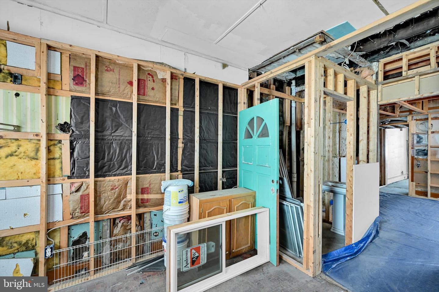 1014 E Centre Street photo 11