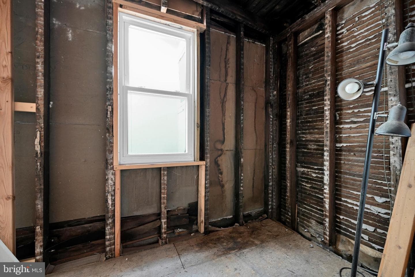 1014 E Centre Street photo 22