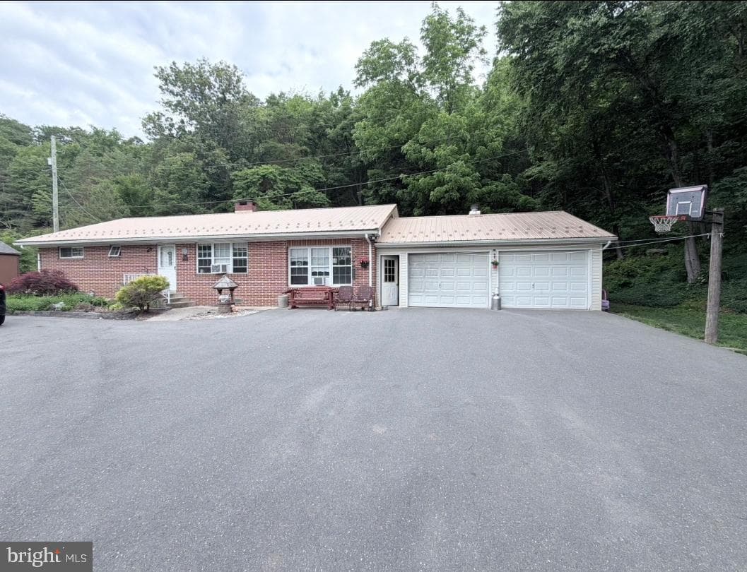 620 S Suedberg Road photo 1