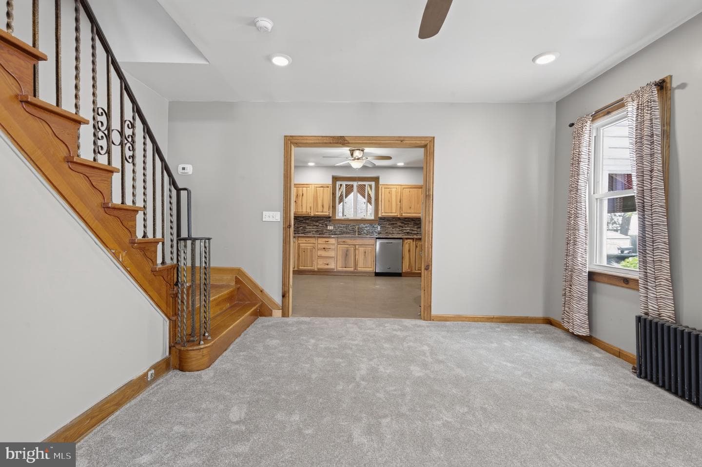 43 E Phillips Street photo 10