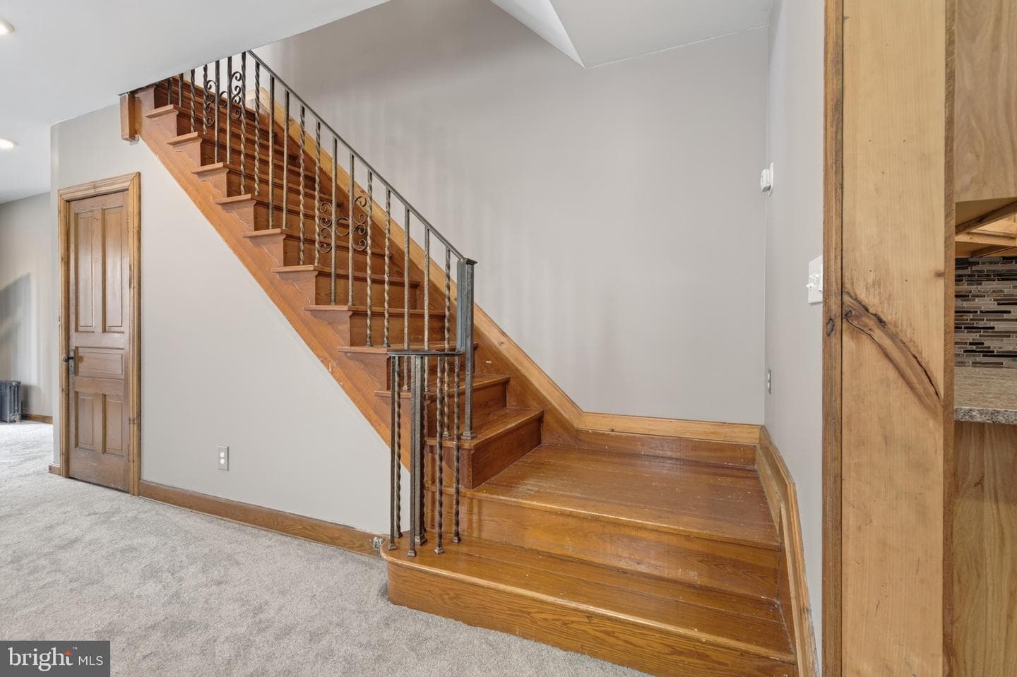 43 E Phillips Street photo 23