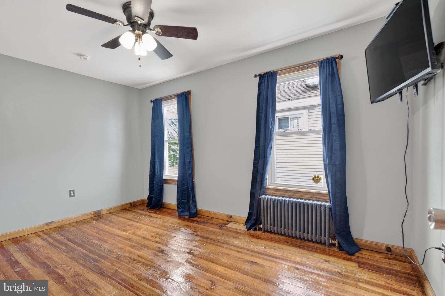 43 E Phillips Street photo 27
