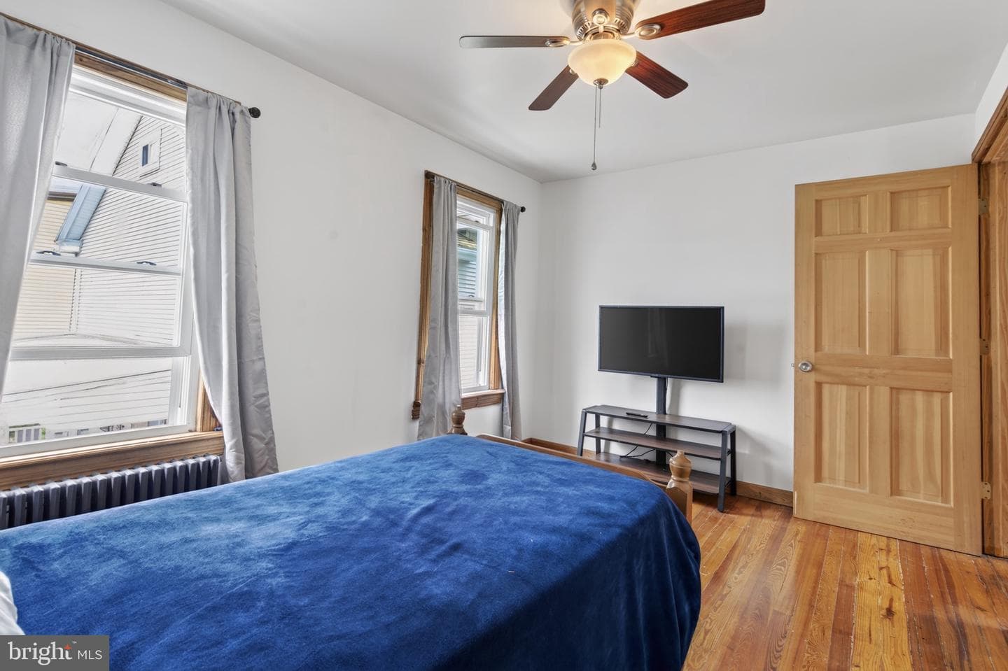 43 E Phillips Street photo 31