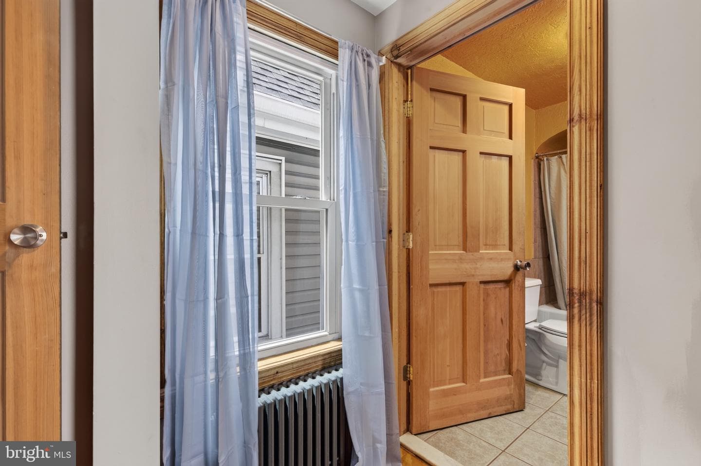 43 E Phillips Street photo 32