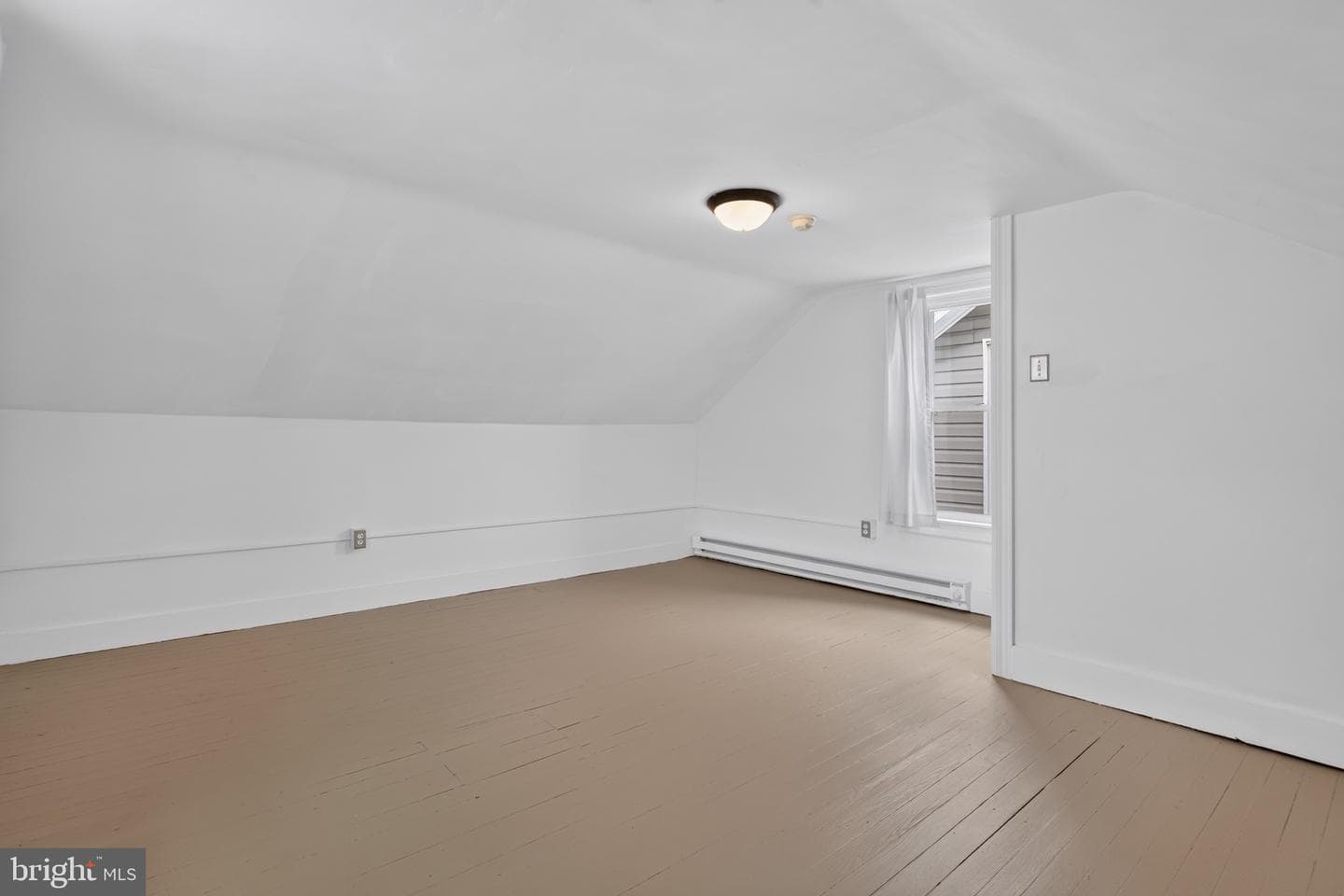 43 E Phillips Street photo 39