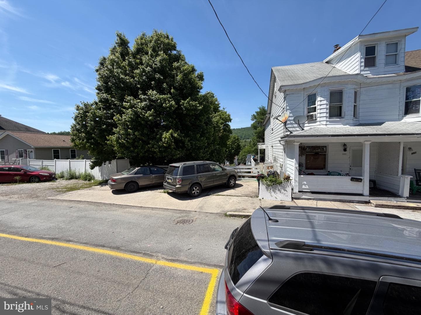 230 W Early Avenue photo 9