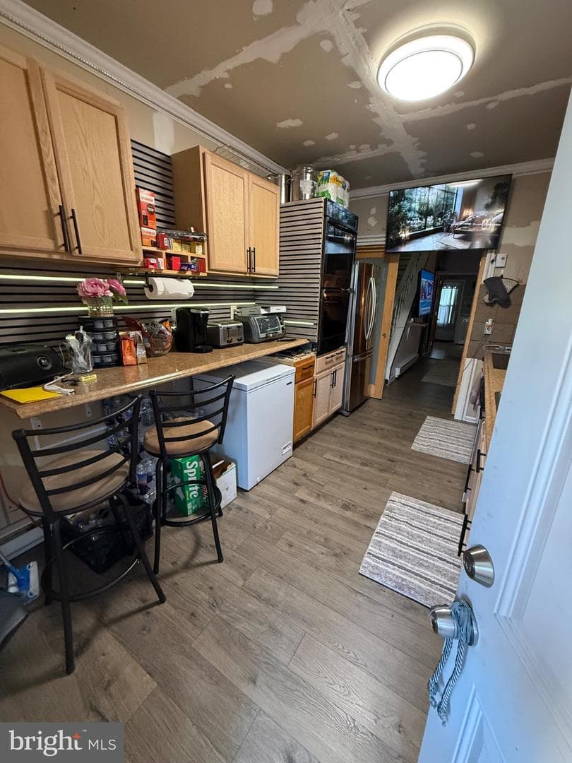 112 W Penn Street photo 16