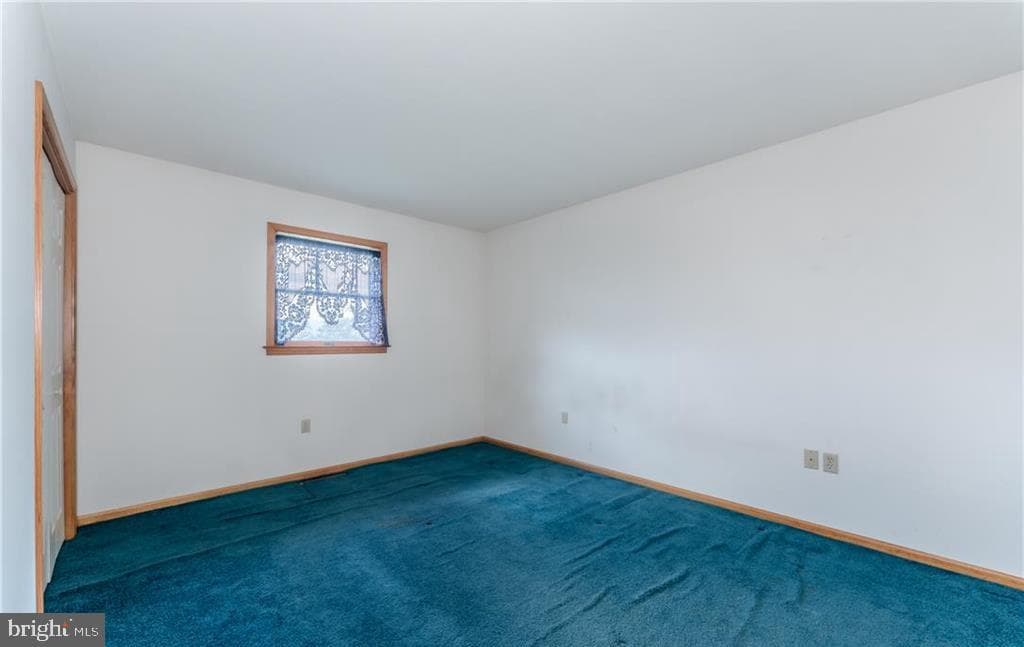 590 Airport Road photo 25