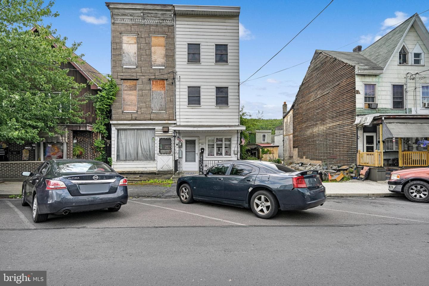 510 W Centre Street photo 2