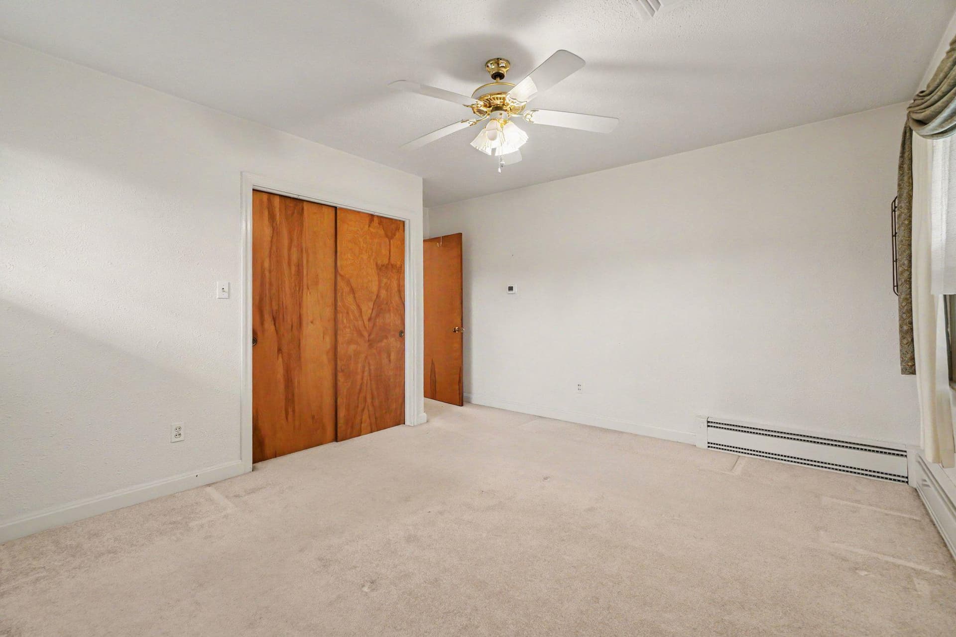 500 Hillcroft photo 25