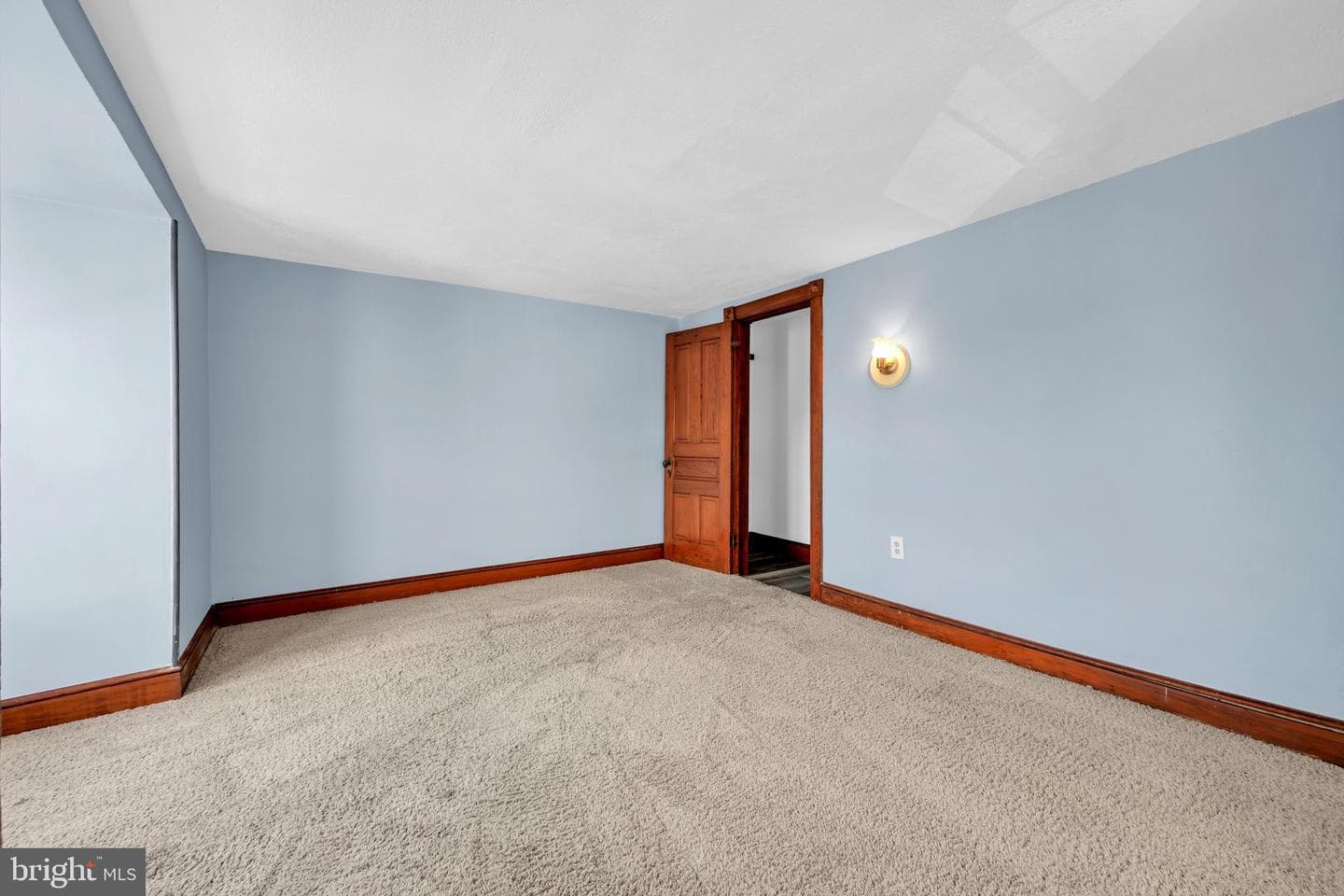 308 N 3rd Street photo 24