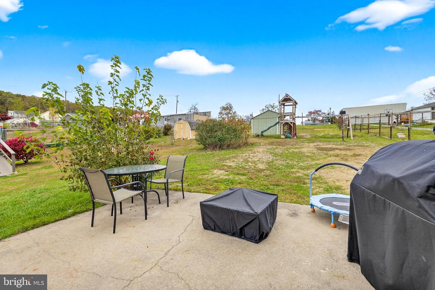 212 Pine Street photo 32