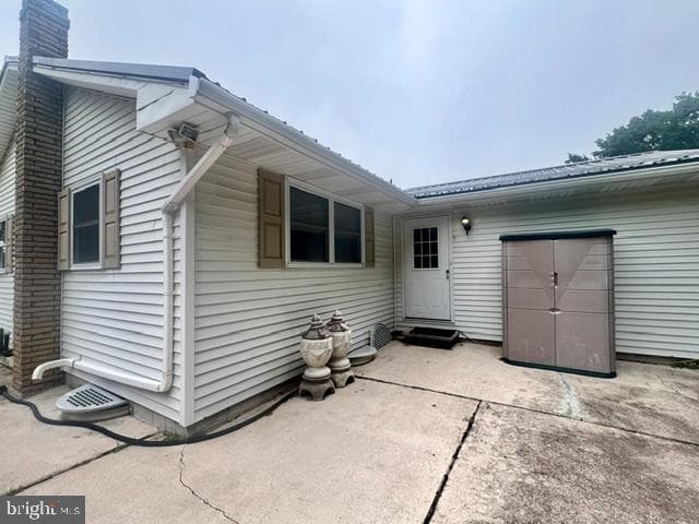 530 W Nicholas Street photo 15