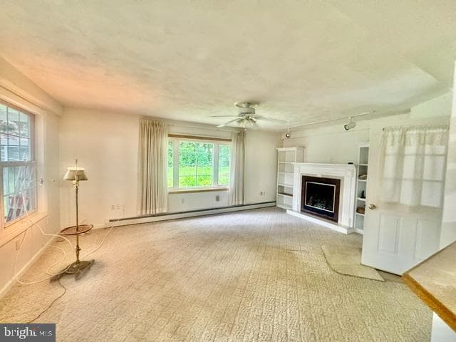 530 W Nicholas Street photo 21