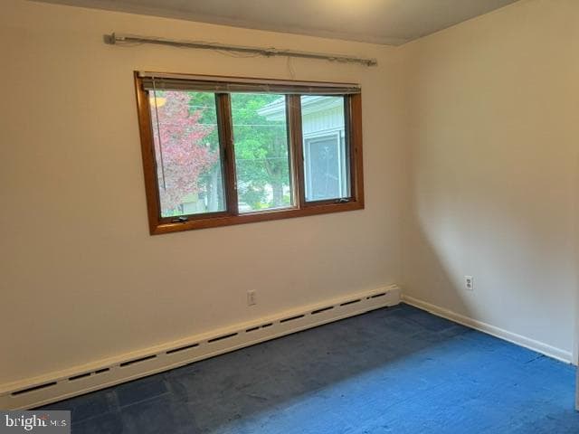530 W Nicholas Street photo 34
