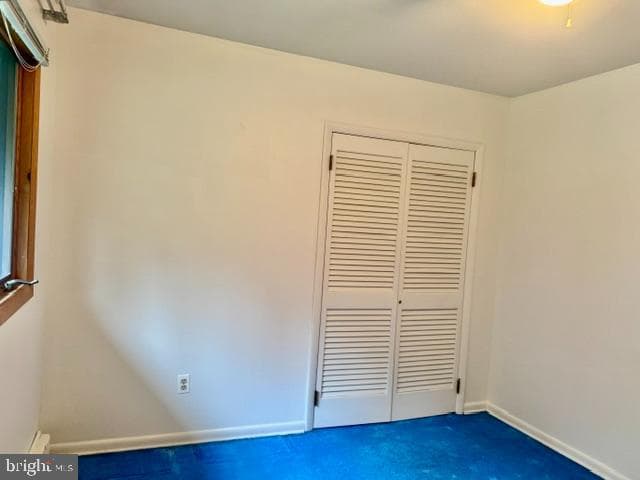 530 W Nicholas Street photo 35