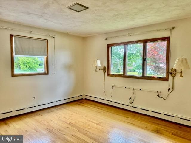 530 W Nicholas Street photo 36