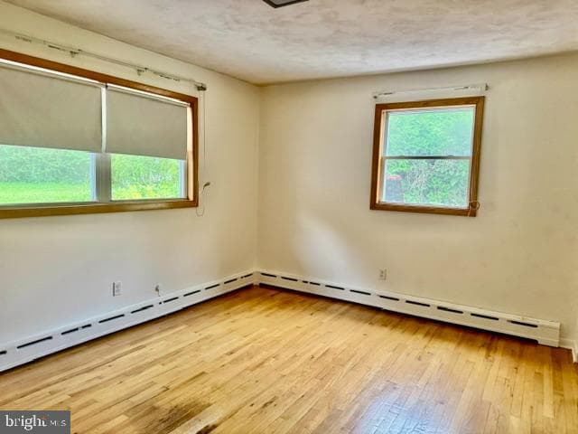 530 W Nicholas Street photo 38