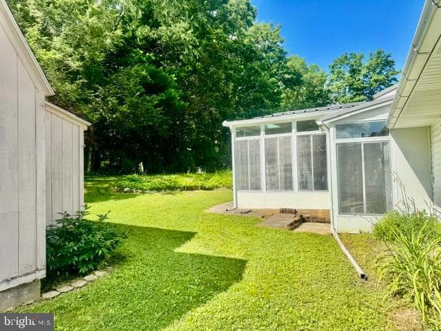 530 W Nicholas Street photo 6