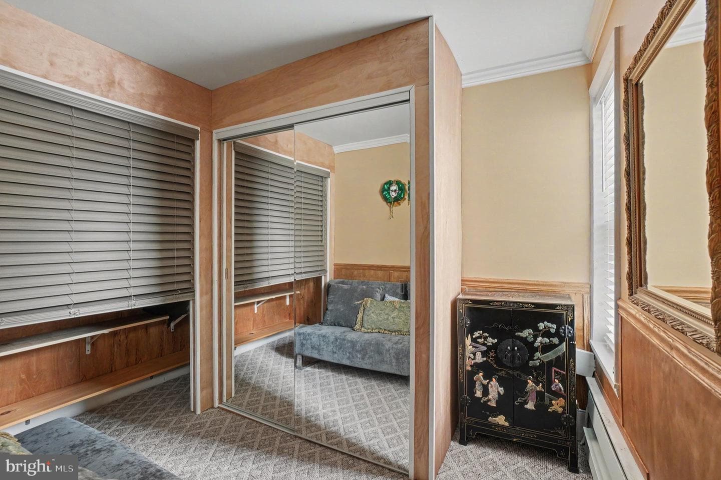 214 N Jardin Street photo 21