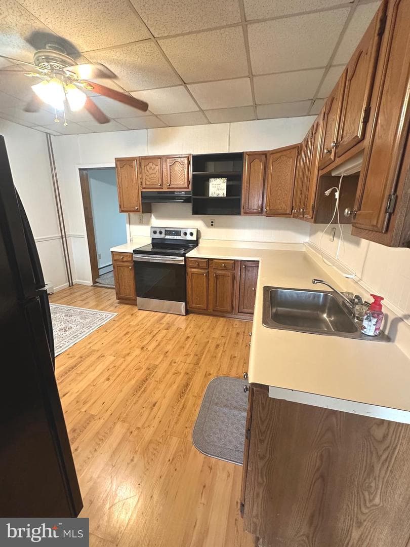 531 W Howard Street photo 16