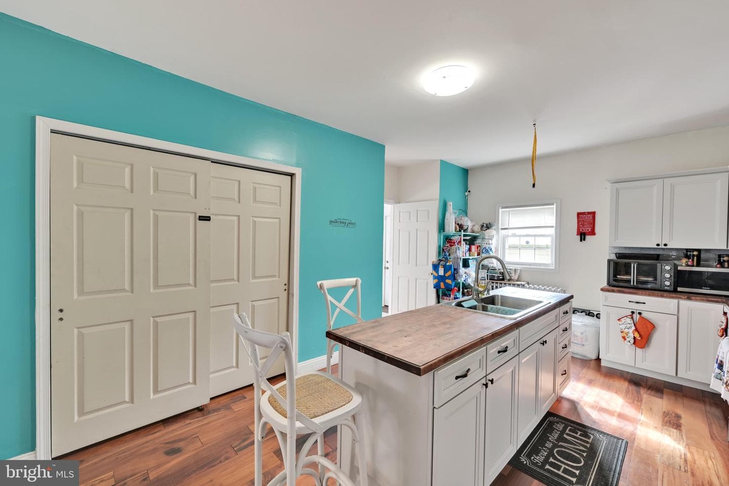 219 Pike Street photo 12