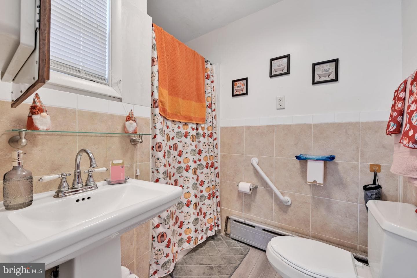 219 Pike Street photo 15