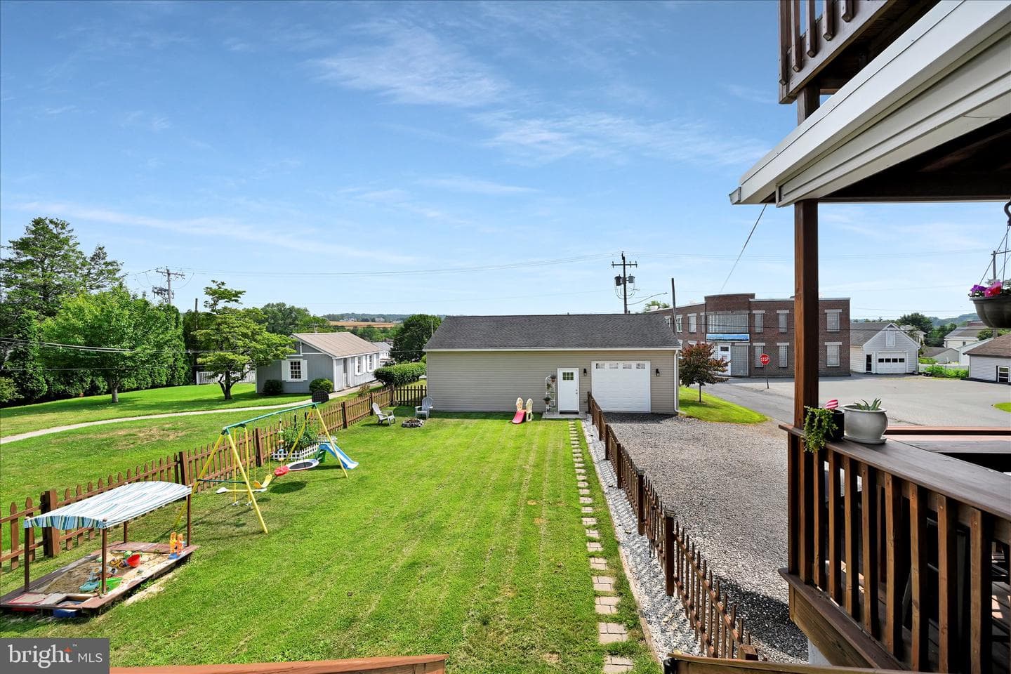 228 E Tammany Street photo 28