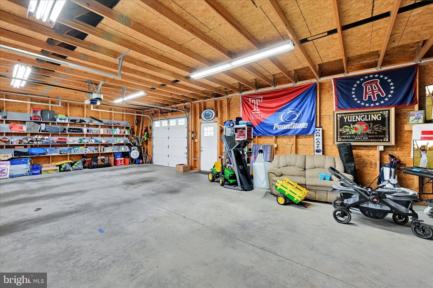 228 E Tammany Street photo 33