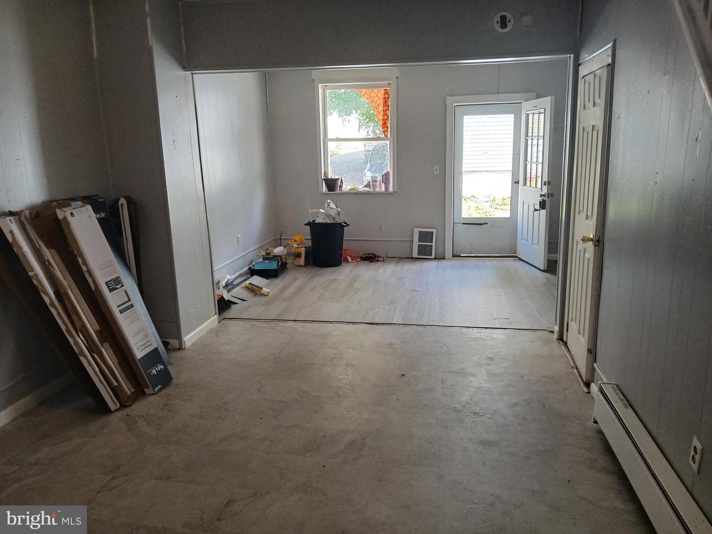 514 W Penn Street photo 9