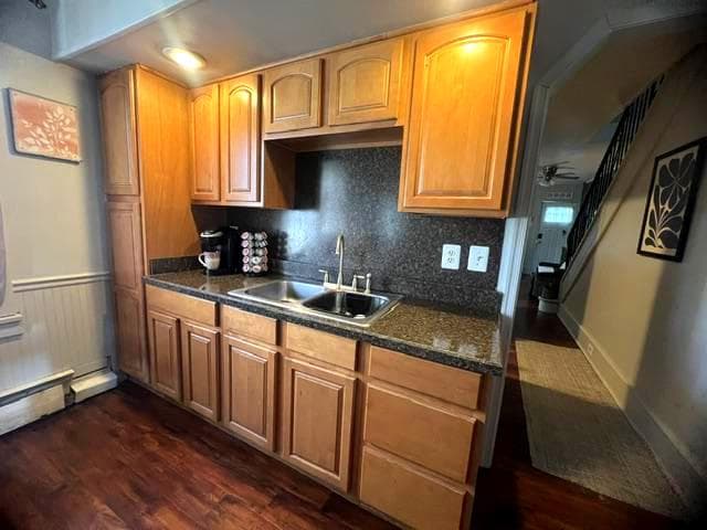 437 Hess Street photo 6