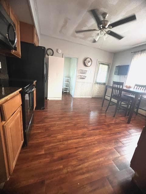 437 Hess Street photo 8
