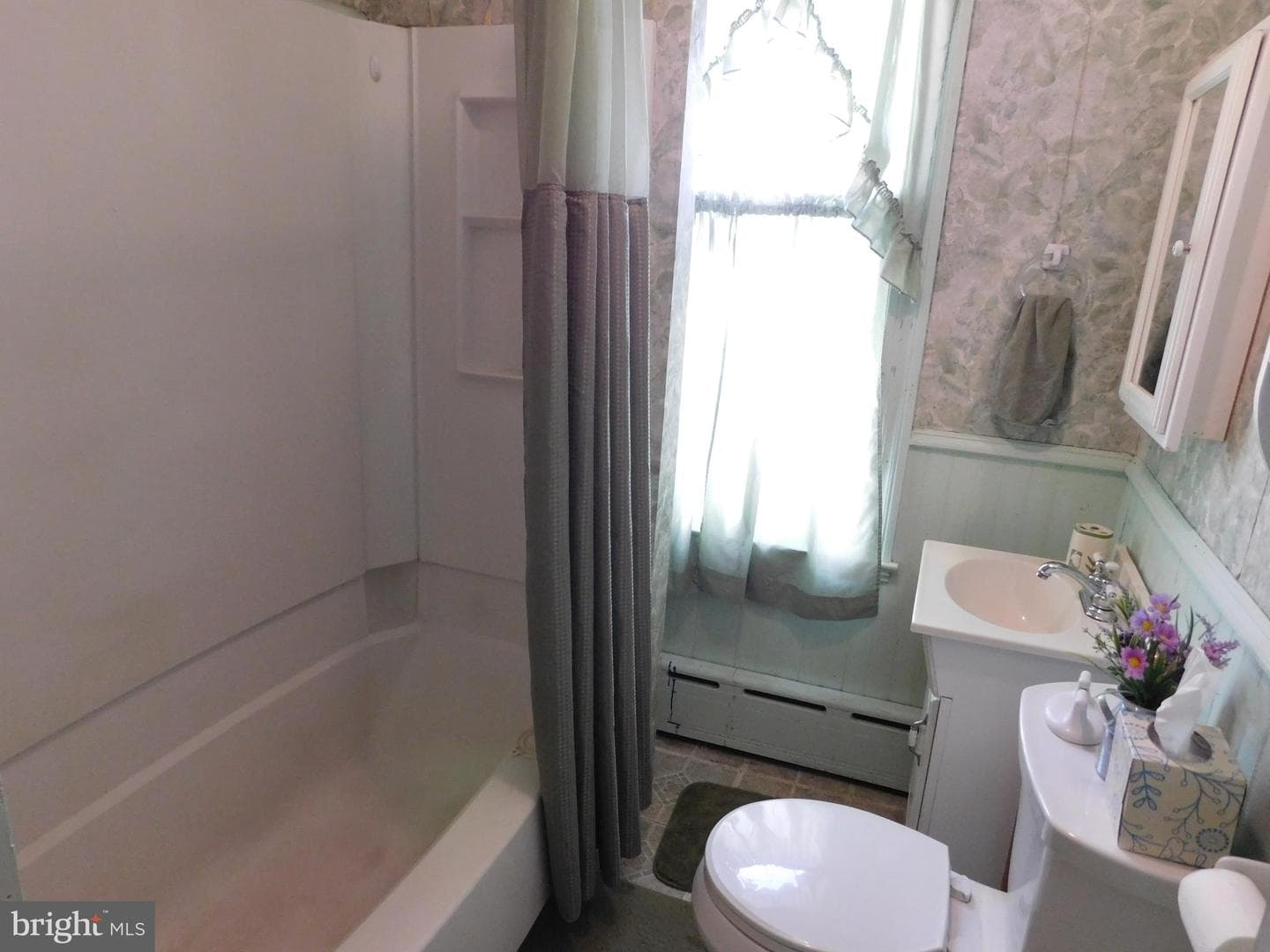 406 Pine Street photo 16