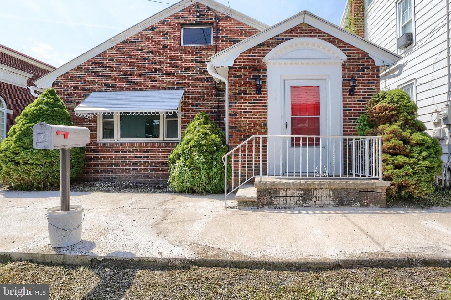 625 E Main Street, Hegins