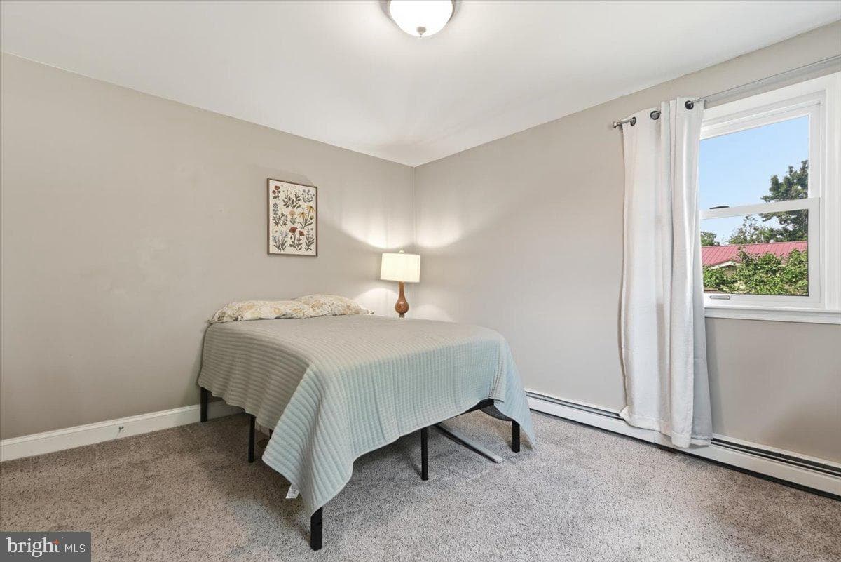 544 Maple Street photo 27